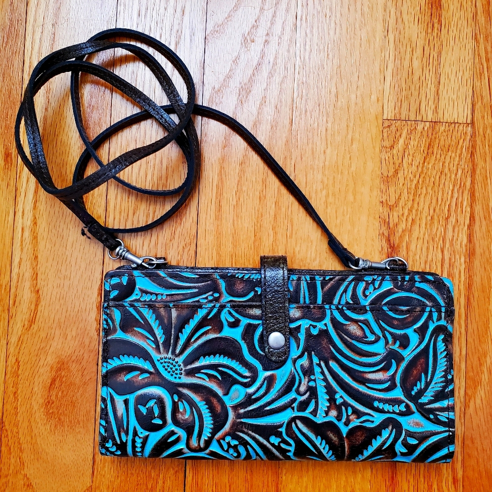 Patricia Nash Turquoise Pitelli Bifold Wallet